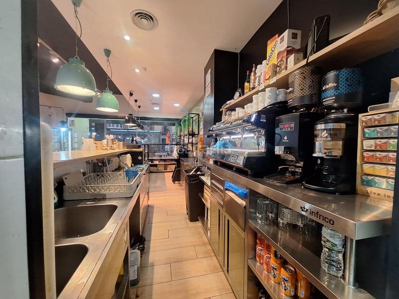 Foto 719e9b04-45c9-43df-ab84-e17b0b9474d9. Trapasso locale commerciale in Centre Sabadell