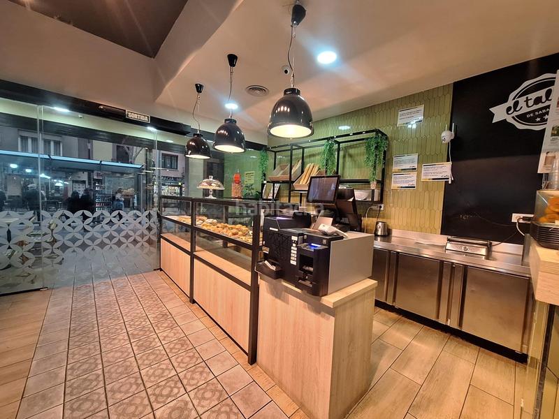 Foto 323e0727-7cea-49cd-9e51-92fc06ef9110. Umzug geschäftsraum in Centre Sabadell