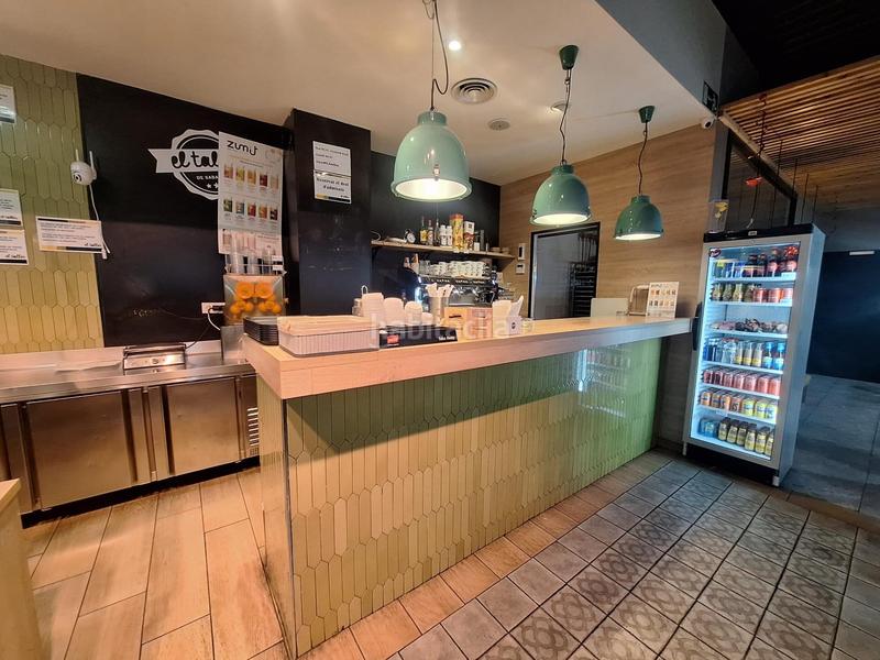 Foto e0627837-4f57-4ed2-88d2-18d42244861c. Umzug geschäftsraum in Centre Sabadell