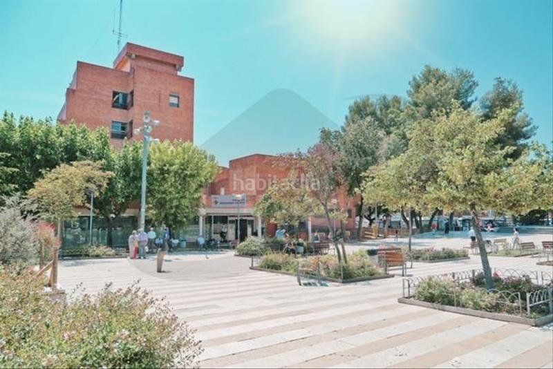 Foto ea057b92-6a05-456f-aca3-717557c0fe03. Lloguer pis a Badia del Vallès