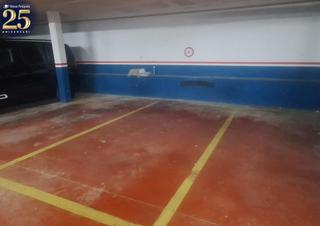 Lloguer Aparcament cotxe a Poble - Casc Antic. Plaza de parking en alquiler en el centro