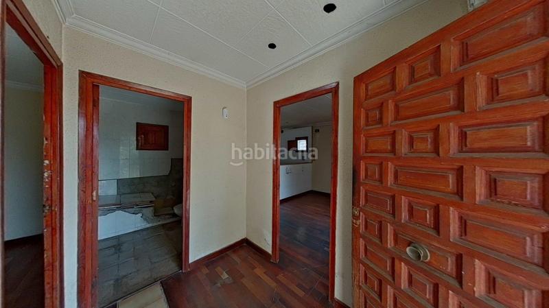 Foto 35b7a1a8-2464-4749-8f65-2c82fa2efe82. Xalet amb aparcament a Rellinars