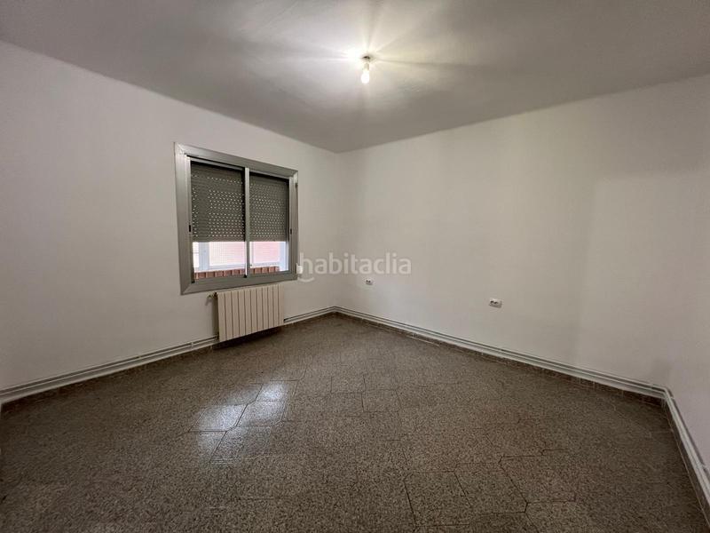 Foto 7a6b82a9-0107-4537-ac30-49718b1091e3. Piso  en Can Rull en buena zona en Can Rull Sabadell