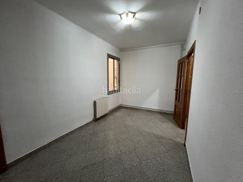 Foto 87b71f8b-e893-48e2-b35a-399b4e7ac51c. Piso  en Can Rull en buena zona en Can Rull Sabadell