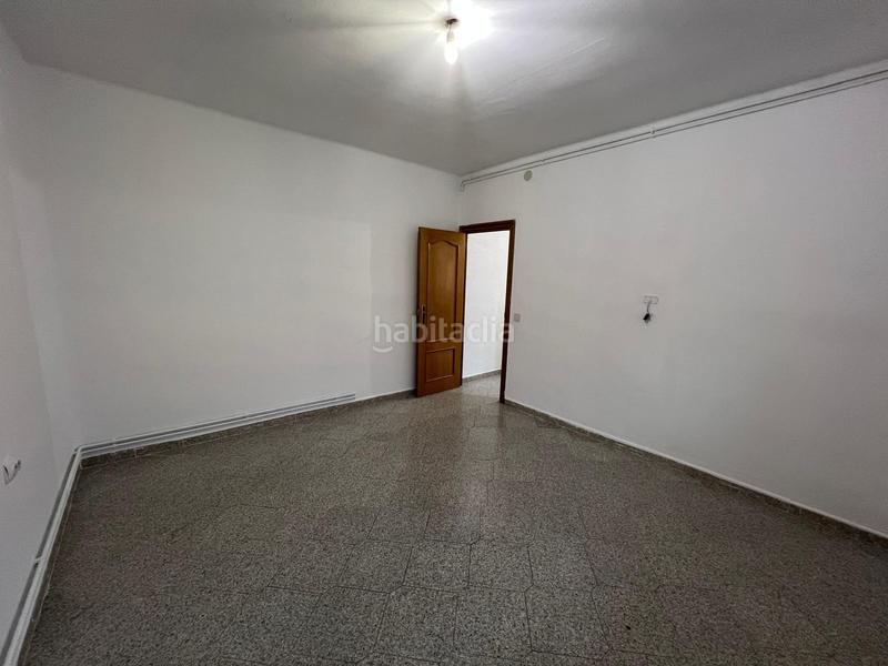 Foto e943bc61-f45d-42a0-86d1-0cb8535211ba. Piso  en Can Rull en buena zona en Can Rull Sabadell