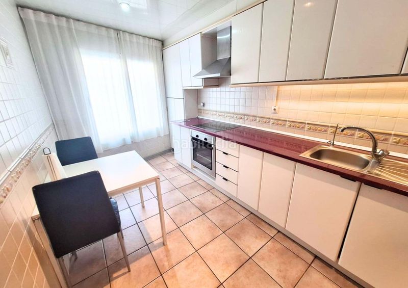 Foto 17761c2d-e552-4b8f-aee8-d8f8413f6951. Casa amb aparcament a Poble - Casc Antic Castellar del Vallès