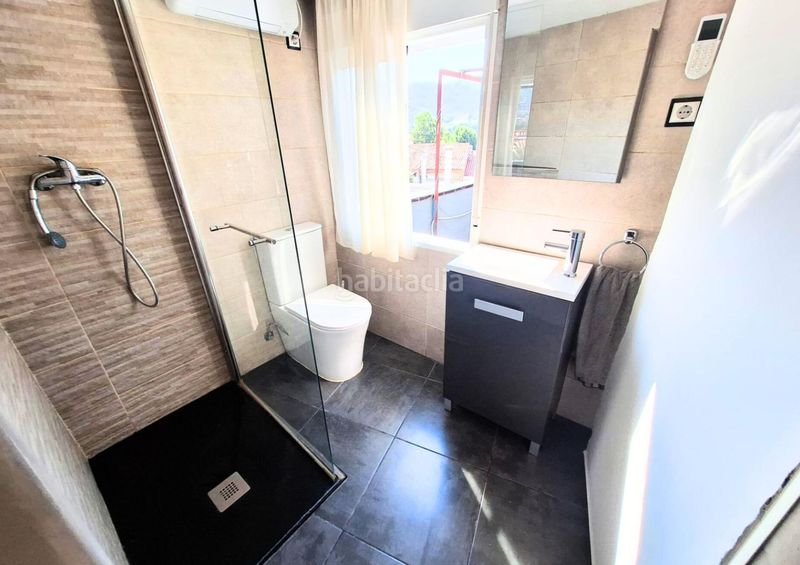 Foto a0d039be-e2ce-4d4e-a795-317b30ec5422. Casa amb aparcament a Poble - Casc Antic Castellar del Vallès