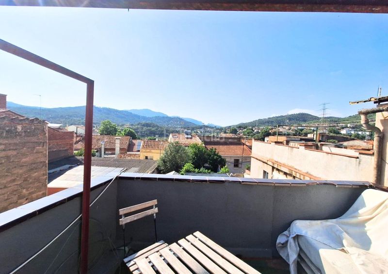 Foto bab5a956-787f-400d-b1f3-e4326a34329c. Casa amb aparcament a Poble - Casc Antic Castellar del Vallès