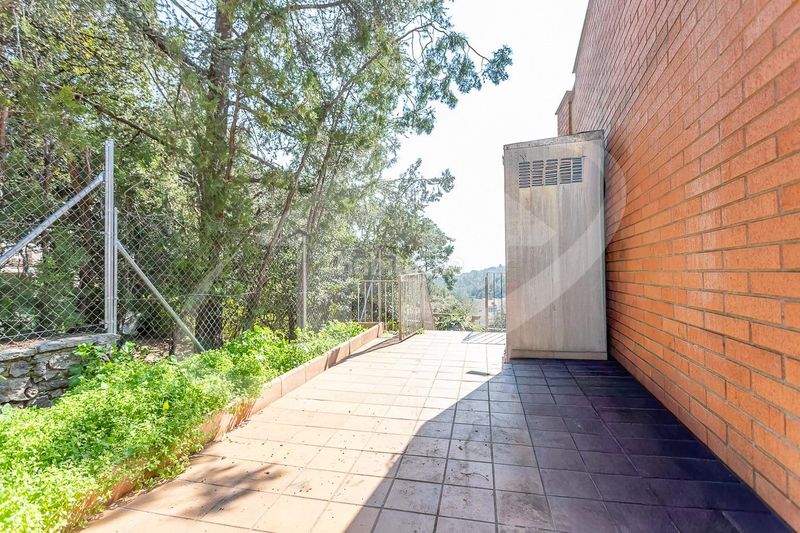 Foto 09f4e911-c5ee-47ad-99dd-e6551b720ae5. Casa amb calefacció piscina a El Racó-Sant Feliu del Racó Castellar del Vallès