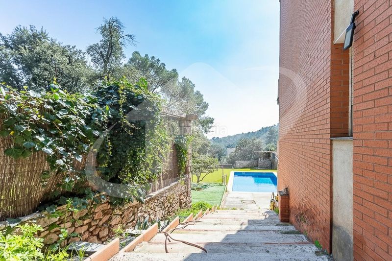 Foto 24c0381f-2d3d-4c36-b6e6-1cf5eb37b0e4. Casa amb calefacció piscina a El Racó-Sant Feliu del Racó Castellar del Vallès