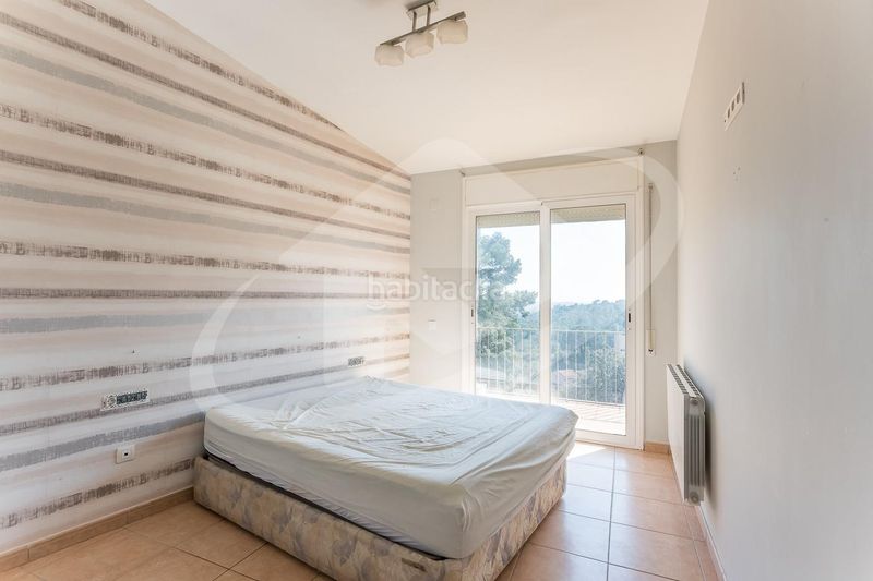 Foto a4cde435-e9f4-45eb-b3c8-6a2565dc1ca4. Casa amb calefacció piscina a El Racó-Sant Feliu del Racó Castellar del Vallès