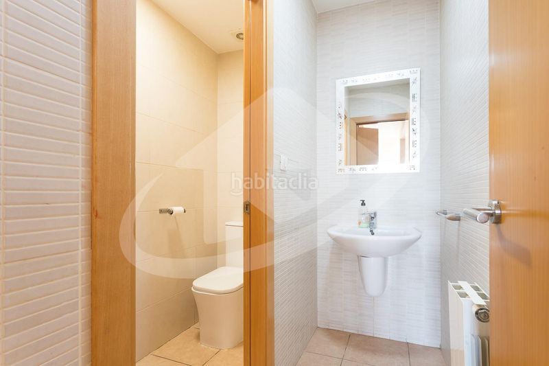 Foto ee1dfca1-007a-4a48-b87f-1e7d02676574. Casa amb calefacció piscina a El Racó-Sant Feliu del Racó Castellar del Vallès