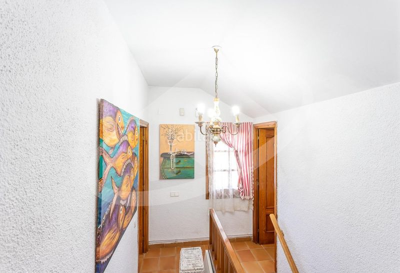 Foto 6d00780a-24c3-4fbb-918f-7f23d32346e1. Casa amb calefacció aparcament a Airesol Castellar del Vallès