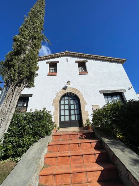 Foto bc217446-71c4-471f-872d-d1b483913e3a. Casa amb calefacció aparcament a Airesol Castellar del Vallès