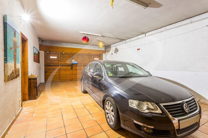 Foto d1d245b7-854e-45c4-bdf0-c3e28034206d. Casa amb calefacció aparcament a Airesol Castellar del Vallès