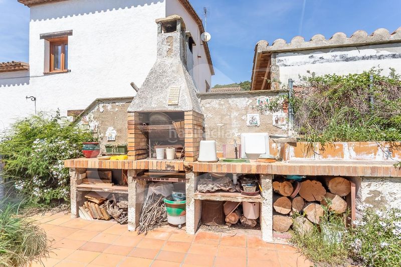 Foto fa46a835-ae57-4852-b86f-3301ab748610. Casa amb calefacció aparcament a Airesol Castellar del Vallès