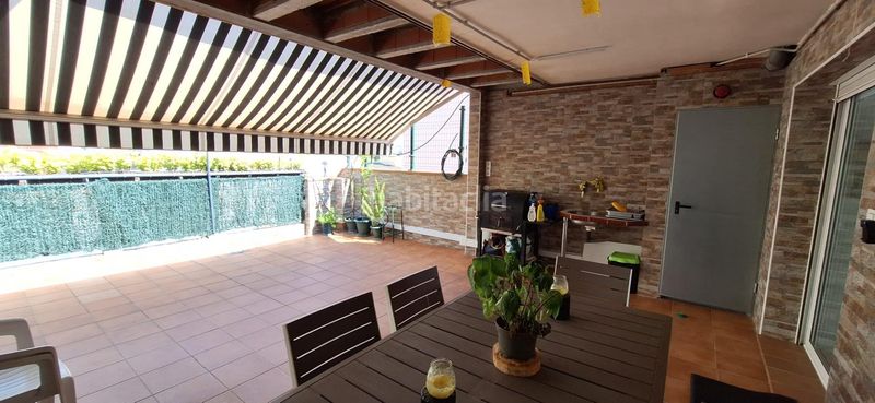 Foto b66ff8b4-6830-4843-bde8-f1f2f7aab830. Casa amb calefacció a La Plana del Pintor Sabadell