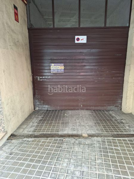 Foto d1a0b123-9746-446a-9def-7c08eb1d98a8. Aparcament cotxe a Gràcia Sabadell