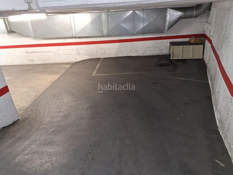 Foto ee5749e6-46b6-4f33-8d86-b2ccab81439a. Aparcament cotxe a Gràcia Sabadell