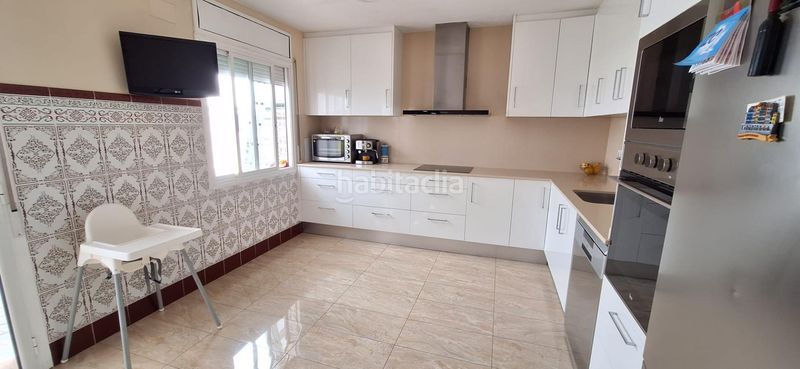 Foto 06db6359-61e6-411c-9a44-8b05a1d2097c. Casa amb calefacció a La Plana del Pintor Sabadell