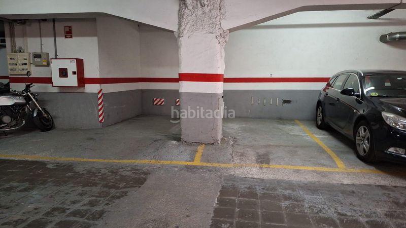 Foto 1ca1d568-cf71-4022-8407-46baafc3dbd4. Aparcament cotxe a Centre Sabadell