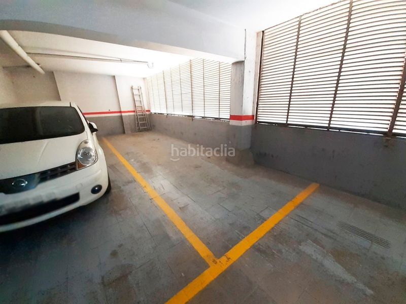 Foto 989a667d-6bc8-4dcd-8a78-fff15e56b132. Aparcament cotxe a Centre Sabadell