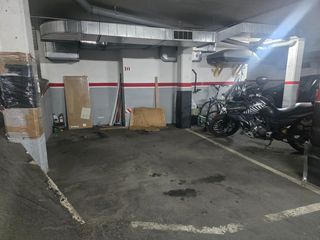 Miete Autoparkplatz in Eixample - Can Bogunyà. Se alquila plaza de parking en el centro