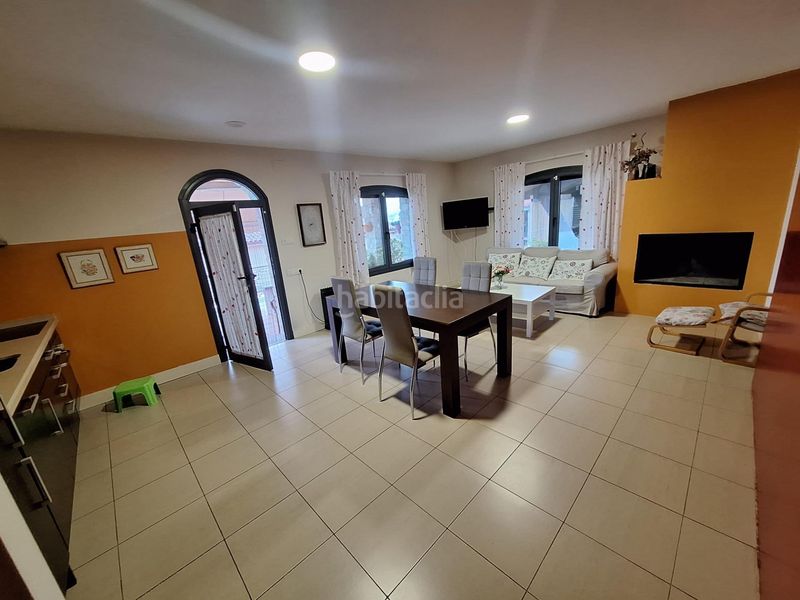 Foto b2037c5a-a5e0-4c56-9b1b-cbd7792897e9. Casa amb aparcament piscina a Eixample - Can Bogunyà Castellar del Vallès