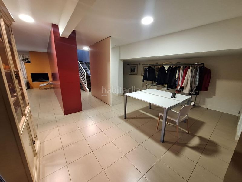 Foto c31645b0-20e0-4a5d-a6cd-4ff0b5862932. Casa amb aparcament piscina a Eixample - Can Bogunyà Castellar del Vallès
