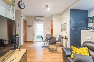 Piso  Carrer de picañol. Piso en creu alta con patio y trastero