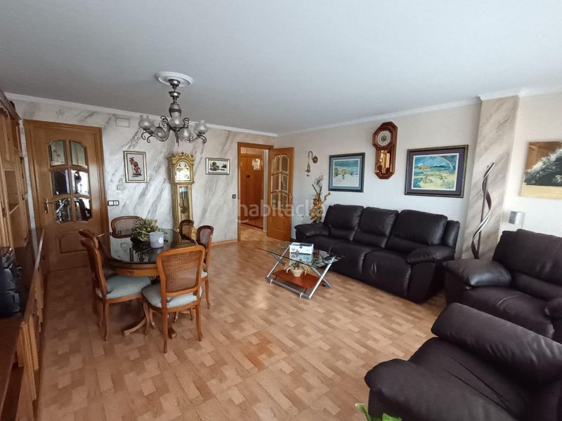 Foto 0f86bb05-bbe7-4cc6-9e64-f4548afde561. Pis amb aparcament a Campoamor Sabadell