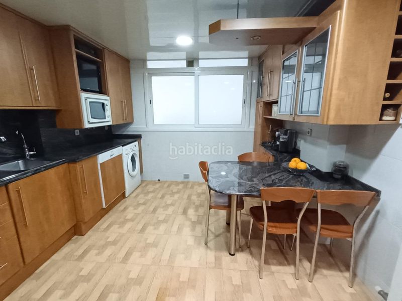 Foto c92f57c8-8640-4a27-8ecc-55434205e527. Pis amb aparcament a Campoamor Sabadell