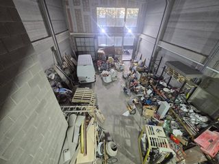 Miete Fabrikhalle  Bernat metge de. Magnifica nave de 823 metros en sabadell