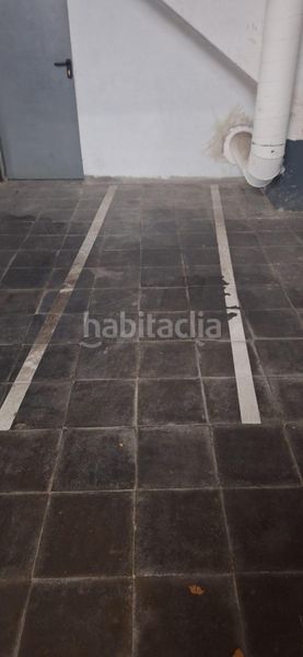 Foto ce7e7942-e08f-46c6-8431-7451cbf2b137. Miete motorradparkplatz in Eixample Sabadell