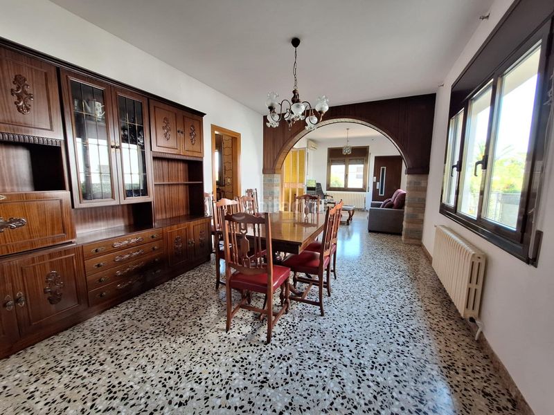Foto b3ea3bda-638c-4633-afd6-ebe6e715b053. Casa amb calefacció aparcament a Airesol Castellar del Vallès