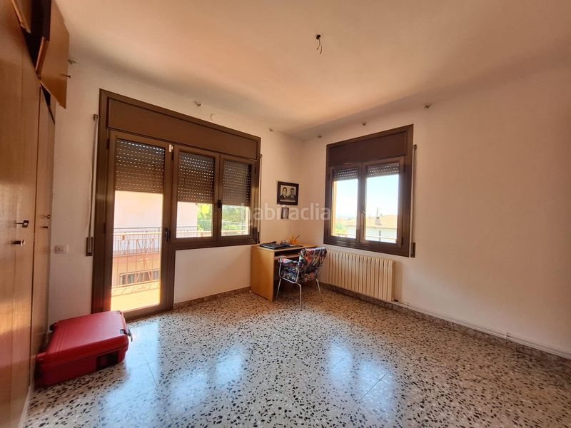 Foto eac9cc4d-c00a-4fdb-9d74-2c0eb1f28e99. Casa amb calefacció aparcament a Airesol Castellar del Vallès