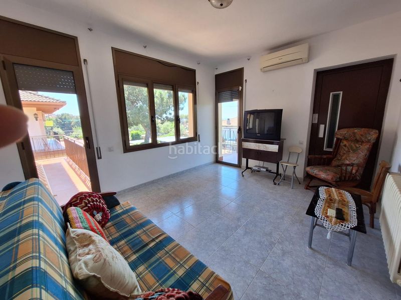 Foto f2f86e8a-c136-441a-a4ff-dd9622029a39. Casa amb calefacció aparcament a Airesol Castellar del Vallès
