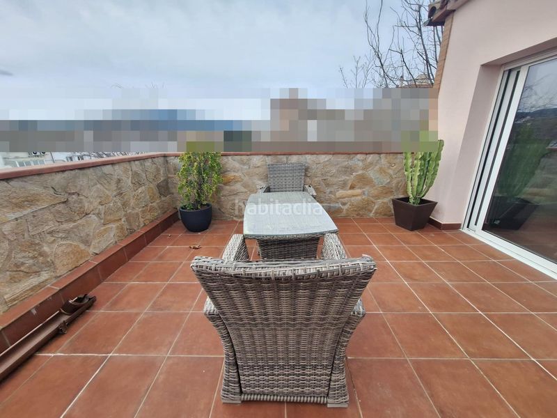 Foto 41b5c7d8-3518-42d2-84f7-0d9a9591670a. Casa adossada amb aparcament a Eixample - Can Bogunyà Castellar del Vallès