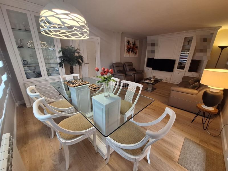 Foto a216d502-0234-44fe-9947-dae84e724997. Casa adossada amb aparcament a Eixample - Can Bogunyà Castellar del Vallès