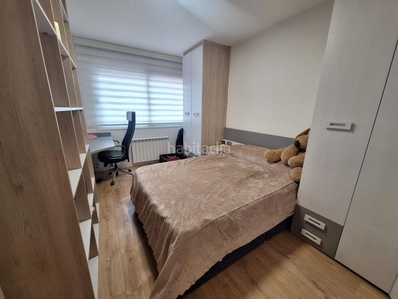 Foto f22add3a-f0bc-4ce5-ada6-ca43ab02c787. Casa adossada amb aparcament a Eixample - Can Bogunyà Castellar del Vallès