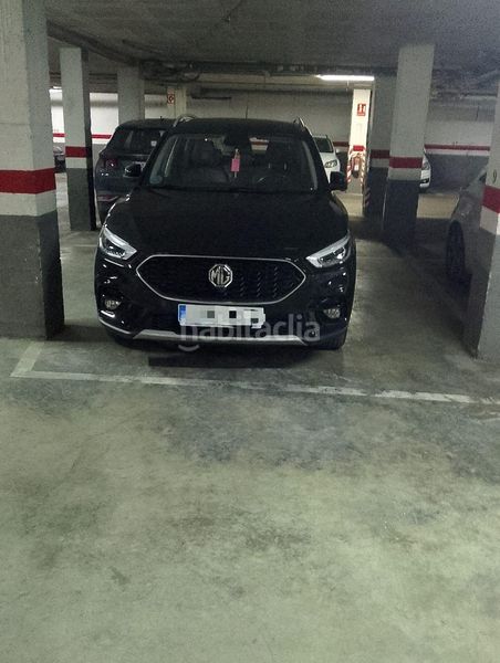 Foto f1641750-36c1-48dc-b345-bf95cc46f90d. Pis amb calefacció aparcament a Eixample Sabadell