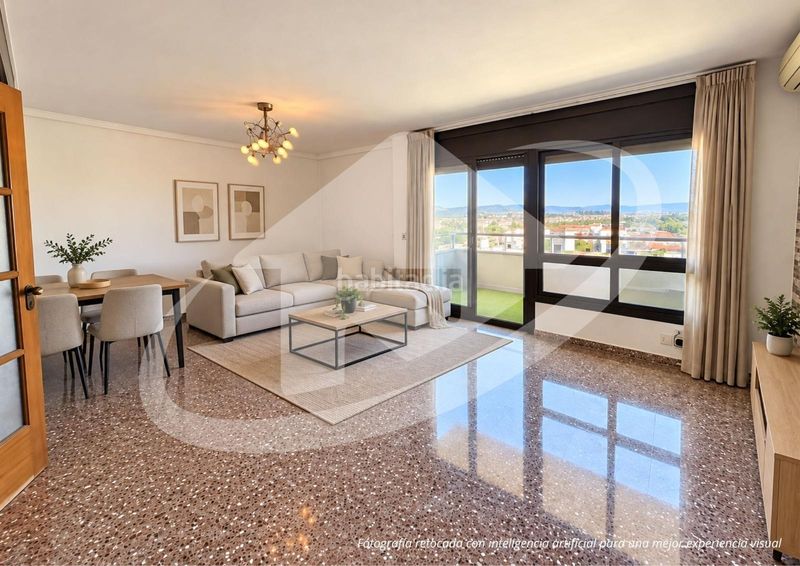 Foto 36368764-c3f3-4bd8-bd4d-a37ab7e326dc. Pis amb calefacció a Campoamor Sabadell