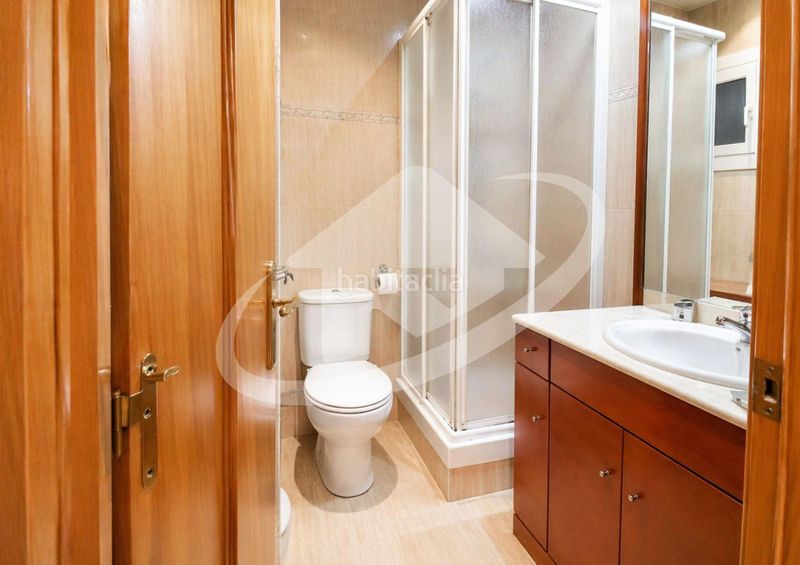 Foto 4d8cfcc1-3c2a-42f5-82f5-d7fe4becf7ef. Piso acogedor piso a leixample ideal para familias en Sabadell