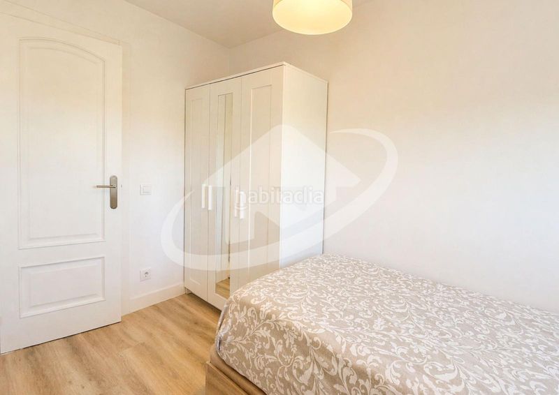 Foto b8e7c18c-9a3d-4d71-a905-98014be2dbd6. Casa amb calefacció a La Plana del Pintor Sabadell