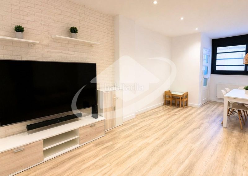 Foto c30d8cdf-63b6-4139-890a-ffb5422aa2a6. Casa a La Plana del Pintor Sabadell