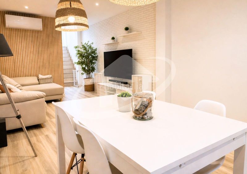 Foto 771b31bc-7bc7-465b-95d8-8c96b803f490. Casa a La Plana del Pintor Sabadell