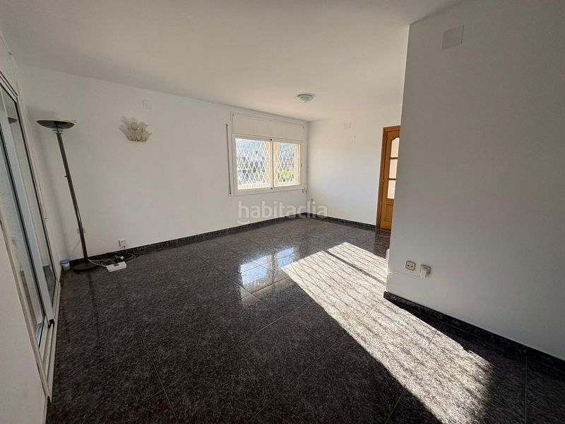 Foto 9a110007-eaa8-4215-9485-a57808c8ff83. Masia amb aparcament a Sentmenat