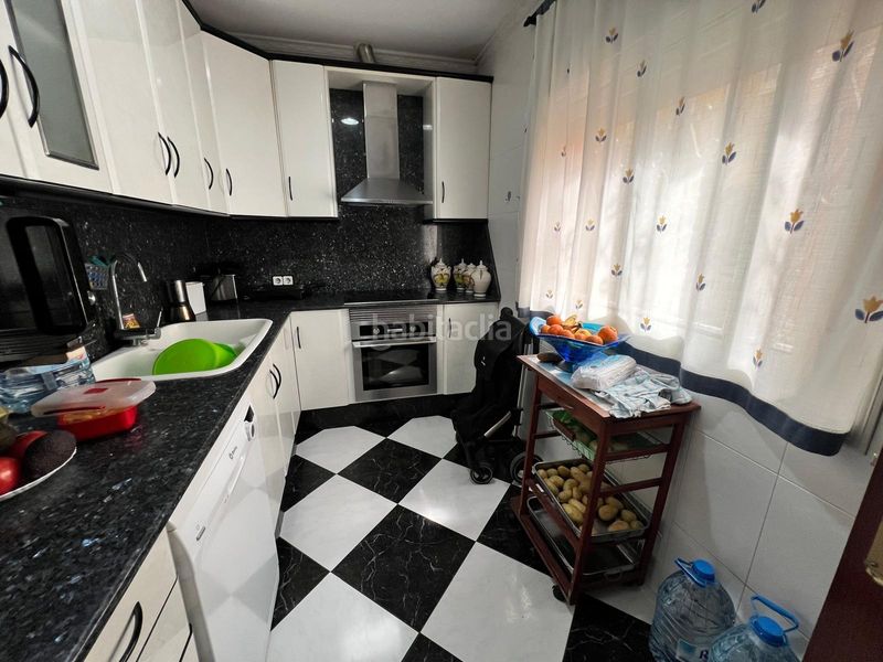 Foto ed01ce64-4f05-46af-a96c-58ae524a7e05. Casa a Ca n'Oriac Sabadell