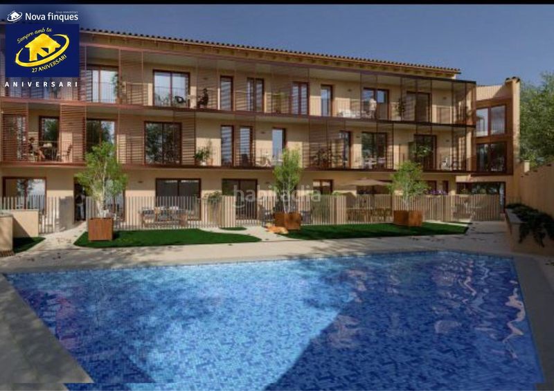 Foto babbc65f-646b-4d79-ac7e-8b3bc3e80184. Àtic amb calefacció aparcament piscina a Poble - Casc Antic Castellar del Vallès