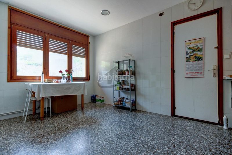 Foto d5dfe7b0-2814-47c1-b5f2-d600ff54feb6. Casa amb calefacció aparcament a Ca n´Esteper-Can Gorgs-Can Gorgs II Barberà del Vallès